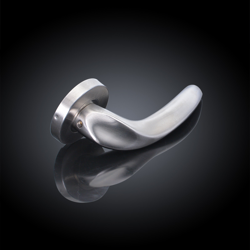 Door handle for wooden door