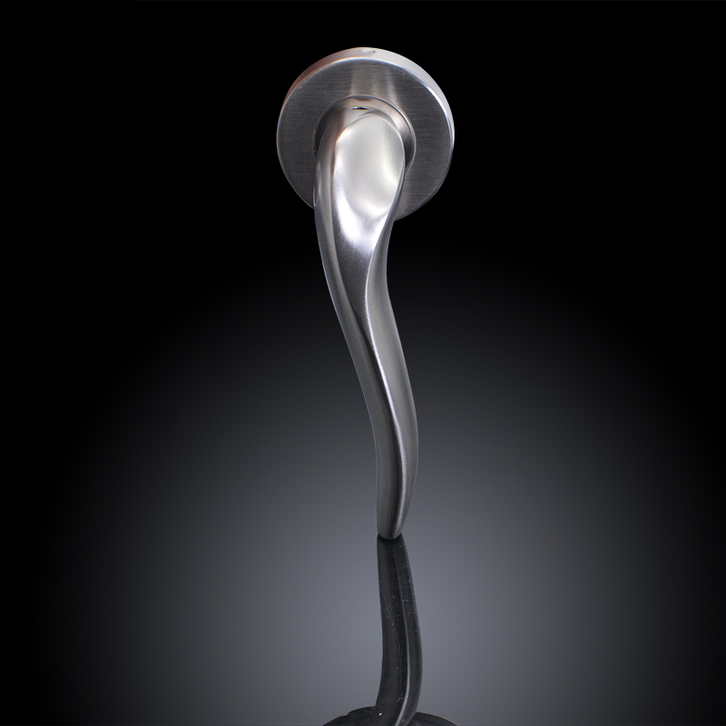 Door handle for wooden door